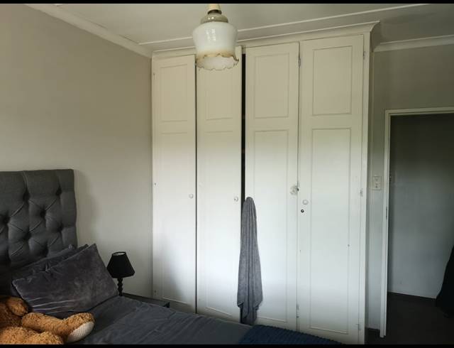 2 BEDROOM FLAT FOR SALE IN SCOTTSVILLE